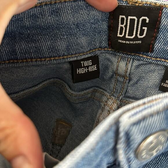 BDG Urban Outfitters Twig High Rise Front Seam Jeans Size 26‎ - Picture 5 of 7
